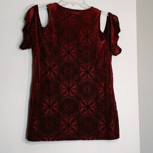 IVANKA TRUMP Burgundy Floral Velour Cold-Shoulder Tunic; Size Small - Picture 2 of 6